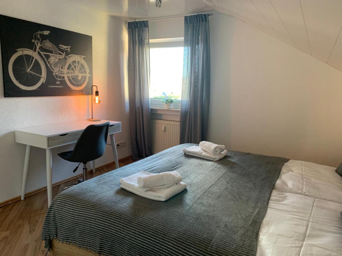 2 Zimmer Ferienwohnung Obersulm Eksteriør billede
