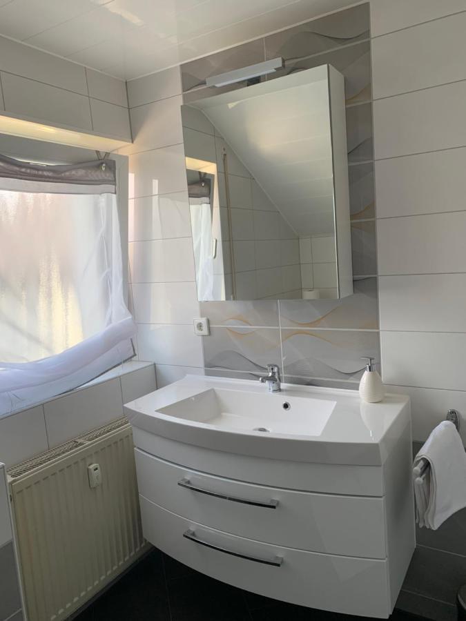 2 Zimmer Ferienwohnung Obersulm Eksteriør billede