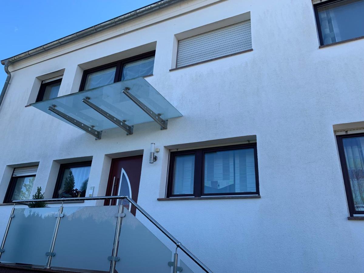 2 Zimmer Ferienwohnung Obersulm Eksteriør billede